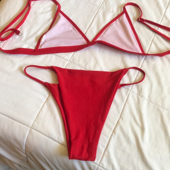 Red Bikini - Picture 2 of 4